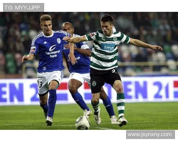 埃门与阿尔克马尔激战正酣谁能在这场对决中笑到最后 埃门与阿尔克马尔激战正酣谁能在这场对决中笑到最后